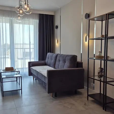 Towarowa Flowers Apartment, Free Parking, Air-conditioning, Self Check-in 24h *