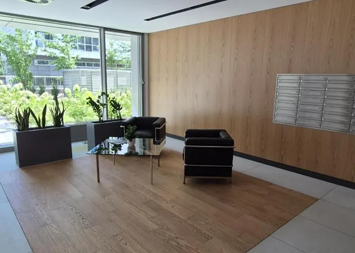 Towarowa Flowers Apartment, Free Parking, Air-conditioning, Self Check-in 24h דירה פוזנן